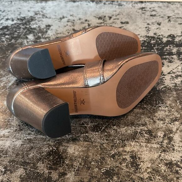 Johnston & Murphy Gold Leather 3" Block Heeled Loafers Size 9 - Picture 7 of 8